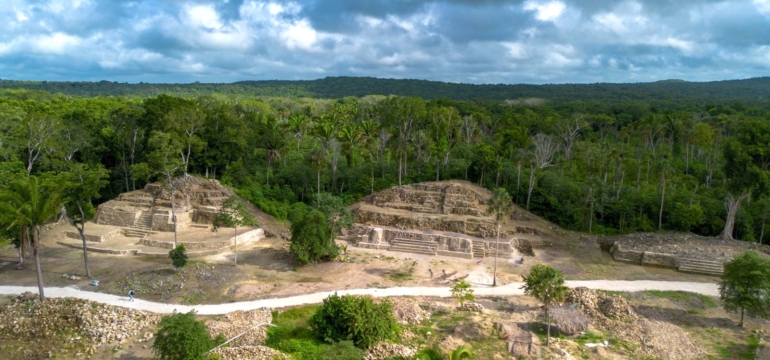 Con 165 museos y 194 zonas arqueológicas, más una paleontológica, el instituto amplía sus espacios habilitados para la visita pública. Zona Arqueológica de Ichkabal. Foto CINAH Quintana Roo