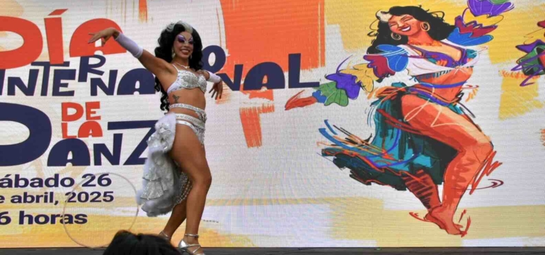 Homenaje a tongolele