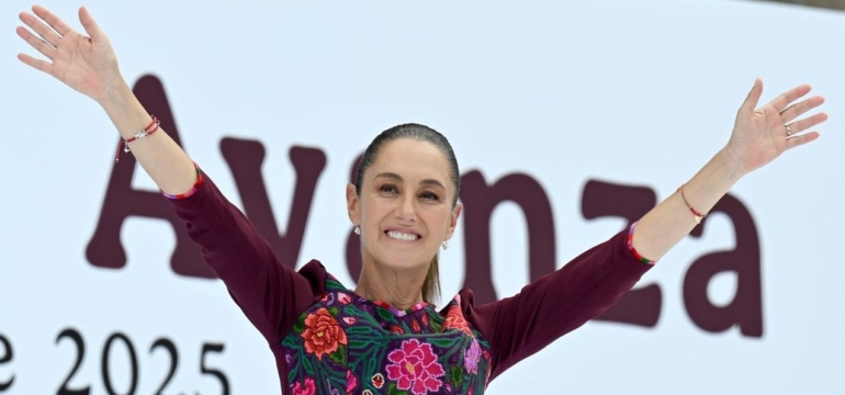 1 ° año de Claudia Sheibaum en Zocalo8