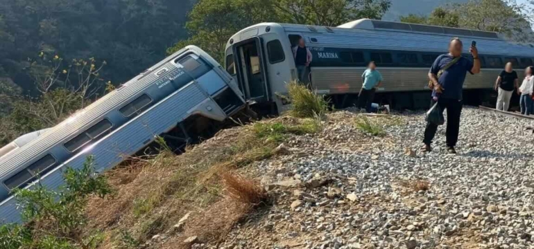 Descarrilamiento del Tren Interoceánico en México porta