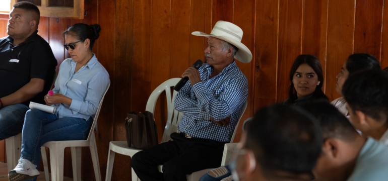 El INAH y las mayordomías de Hueyapan, en Morelos, se reúnen para continar tareas en su templo y exconvento. Foto Gerardo Peña, INAH