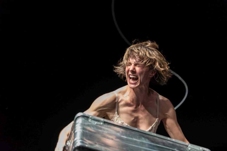 Festival Internacional de Danza Contemporánea celebra su 11ª edición.- Eikon1