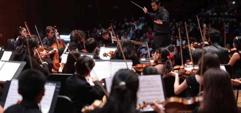 Ollin Yoliztli celebra concierto de fin de curso de Orquestas Juveniles y Coro.- Eikon1